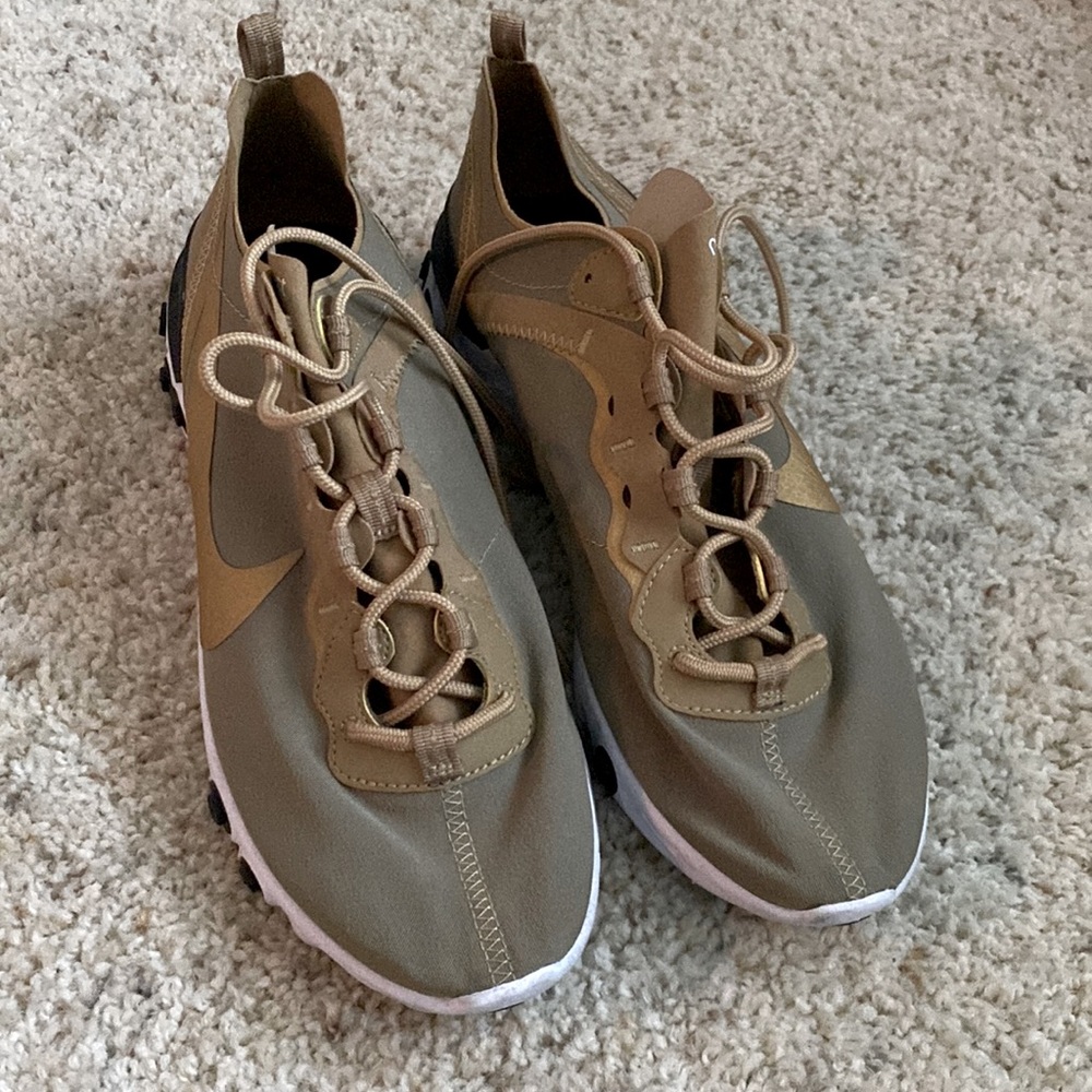 Nike React Men's Size 9.5 Olive Green Gold Athletic Sneaker Shoe BQ6166-700